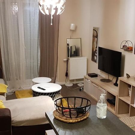 Apparemment Cosy Avec Parking Exterieur Gratuit Apartment Aulnay-sous-Bois Ngoại thất bức ảnh